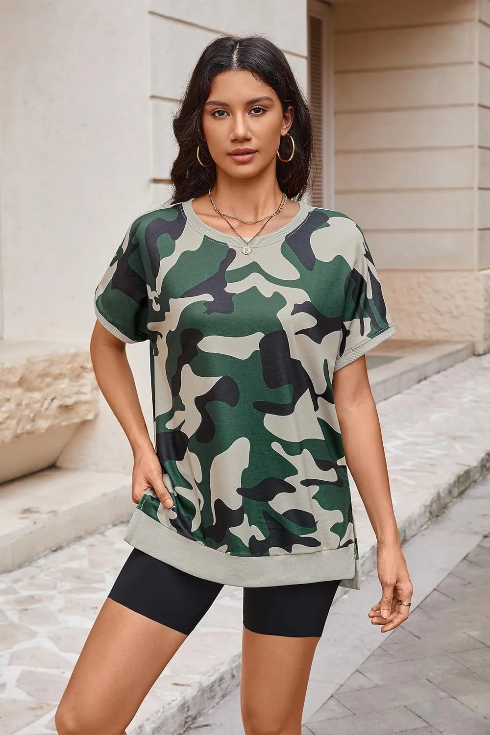 ECOWISH Women Side Split Sweatshirt: Fall Crewneck Long Sleeve Oversized Camo Shirts Casual Camouflage Print Pullover Tops