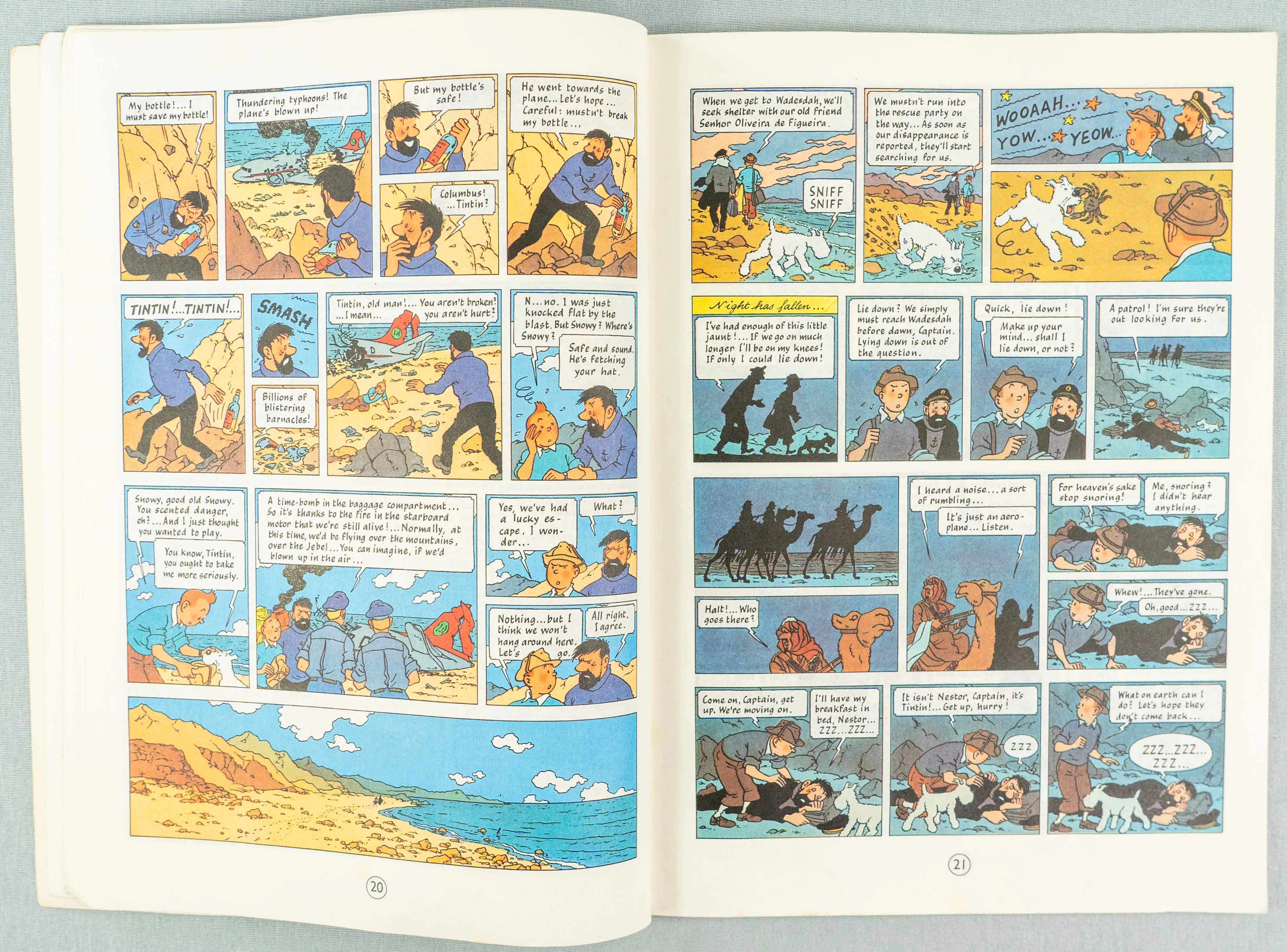 The Red Sea Sharks - Tintin Magnet UK Paperback Edition Book 1980s